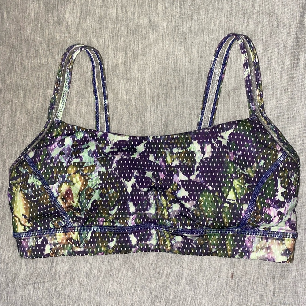 Lululemon Sports Bra size 6